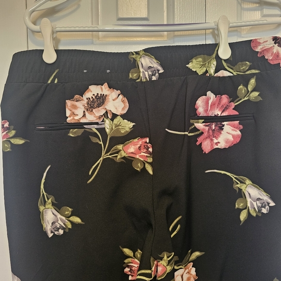 Women's floral pants, elastic waist plus tie - Picture 5 of 6